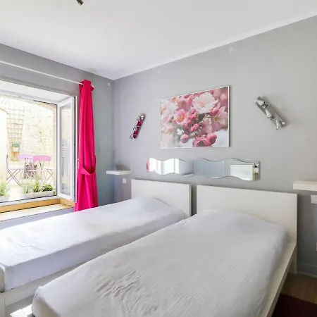 Lovely In With Courtyard & Heating * Bayeux